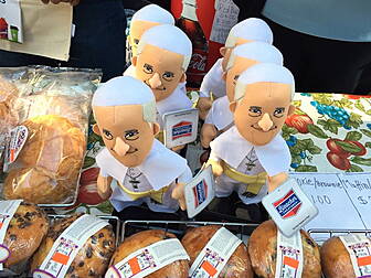 Pope leads prayers in New York